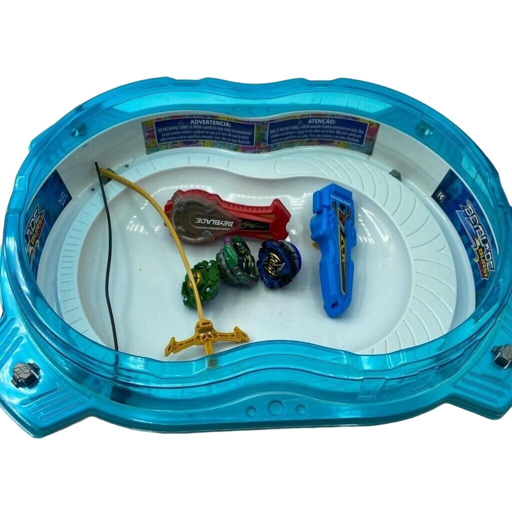 Vintage Bey Blade Collectible Toys Beyblade Mixed Lot Tops 