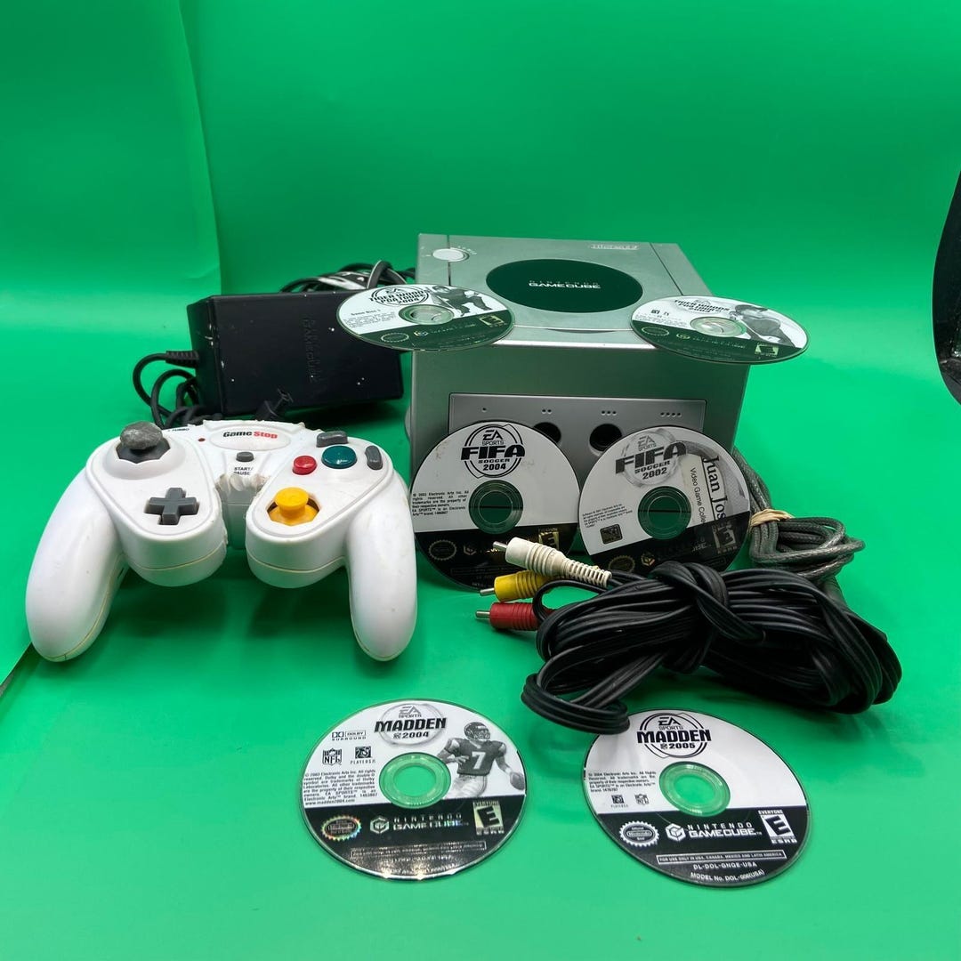 Nintendo Gamecube DOL-101 Gaming System Silver Console, Controller ...
