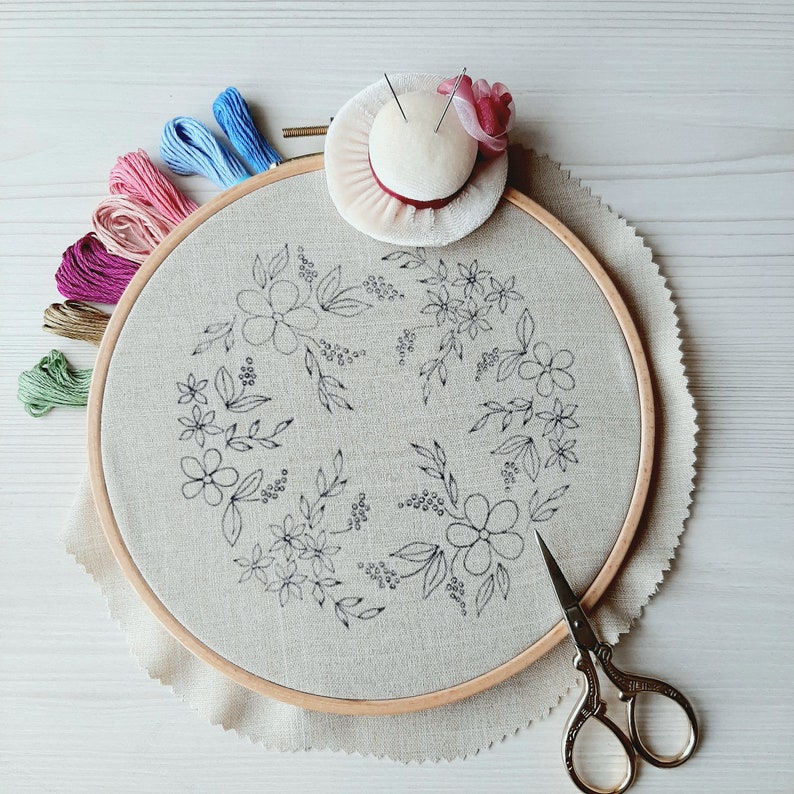Floral Wreath Hand Embroidery Spring Flowers Pattern DIY - Etsy