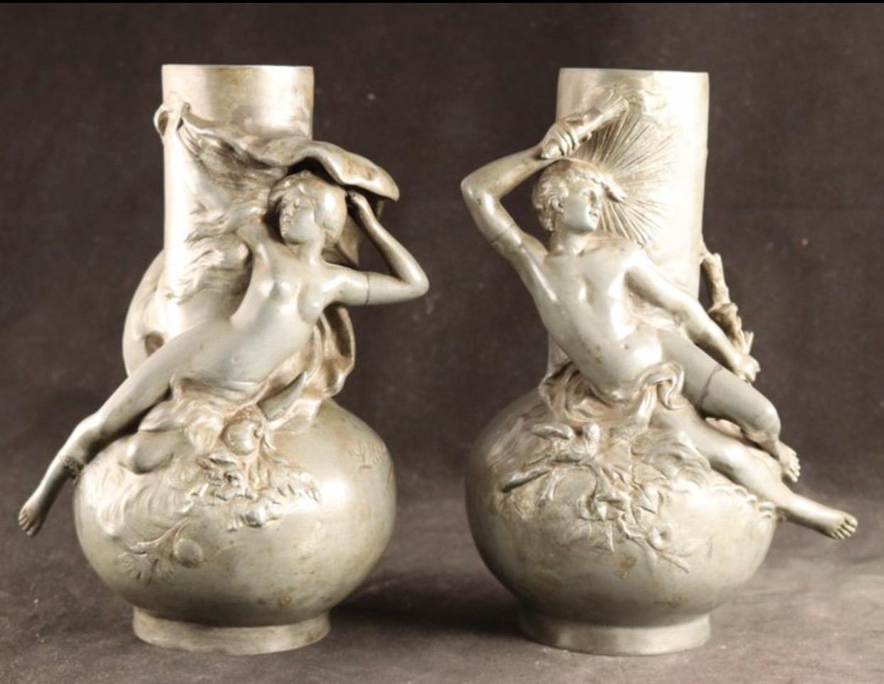 アール・ヌーヴォー様式のブロンズ花瓶：モロー作の女性彫刻、19世紀の