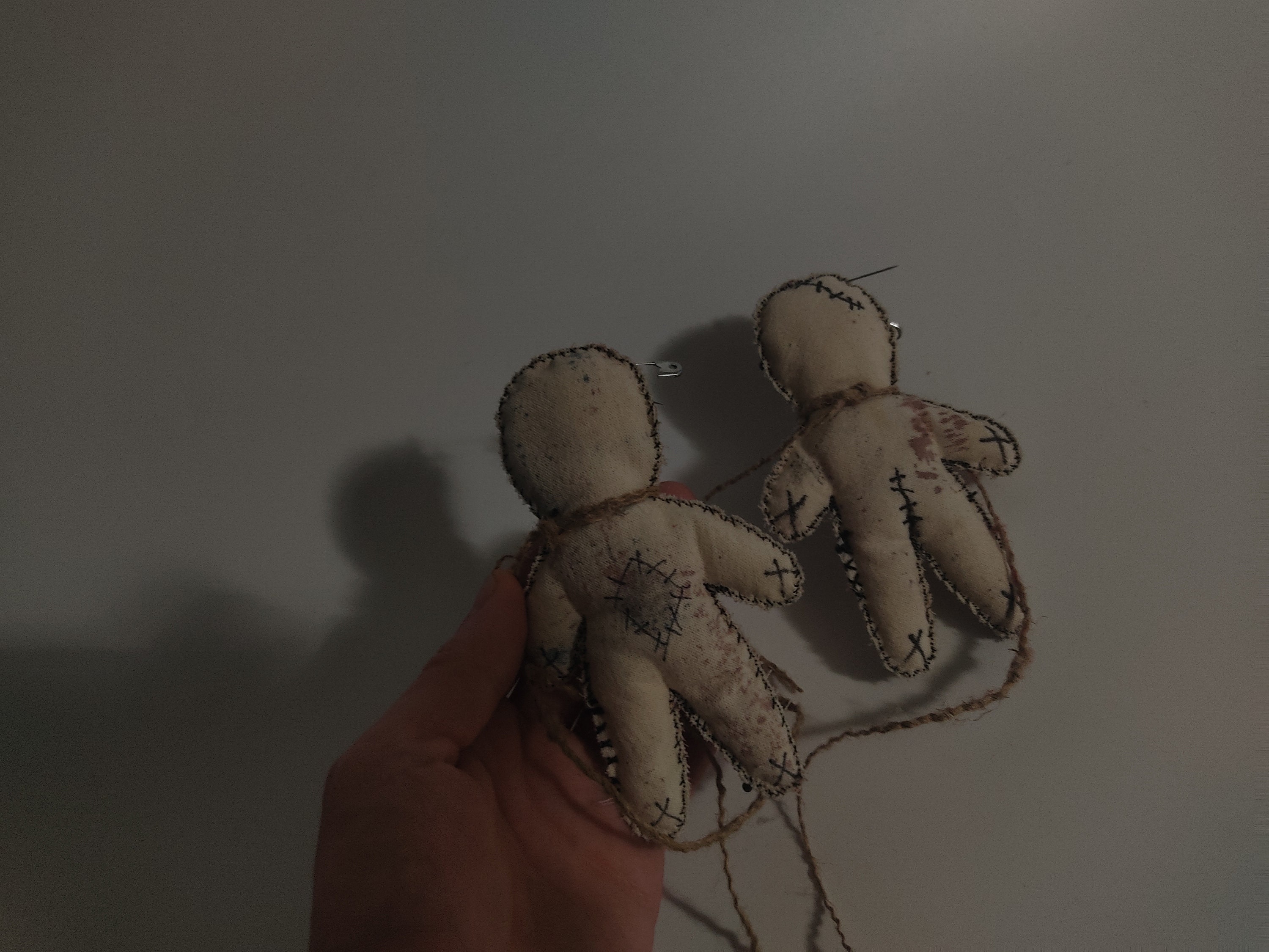 2 stuks! ORIGAINAL VOODOO DOLL Lizi Loa Handgemaakte Voodoo Doll (s)  Handgemaakte Haïtiaanse Vodou Poppen / Authentieke Liefde Bondage /  Gepaarde Voodoo poppen #C - Etsy België, image size:3000x2250