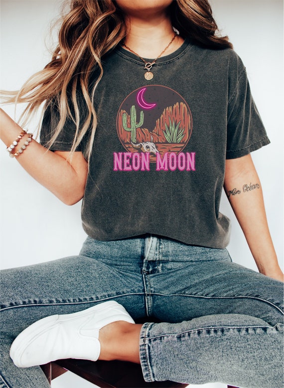 Country lyrics,gift for her,gifts for mom,mothers day gift,rodeo shirt,gift for sister,daughter tee,rockstar outfit,desert shirts