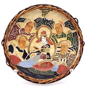 Japanese Satsuma Plate, Empress and her Advisors, Hand-Painted Porcelain Earthenware Vintage Royal Satsuma Gold Plate Moriage Decorative