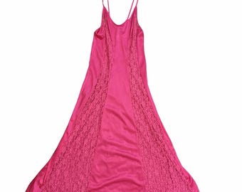 VTG 90s. Circle III nightgown M Pink silky & Lace Slip Gown. Nylon. Union Tag