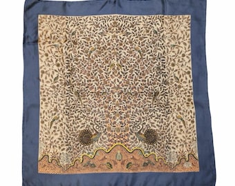 Zeldzame vintage Liberty of London volledig zijden sjaal gemaakt in Engeland "Peacock Garden"