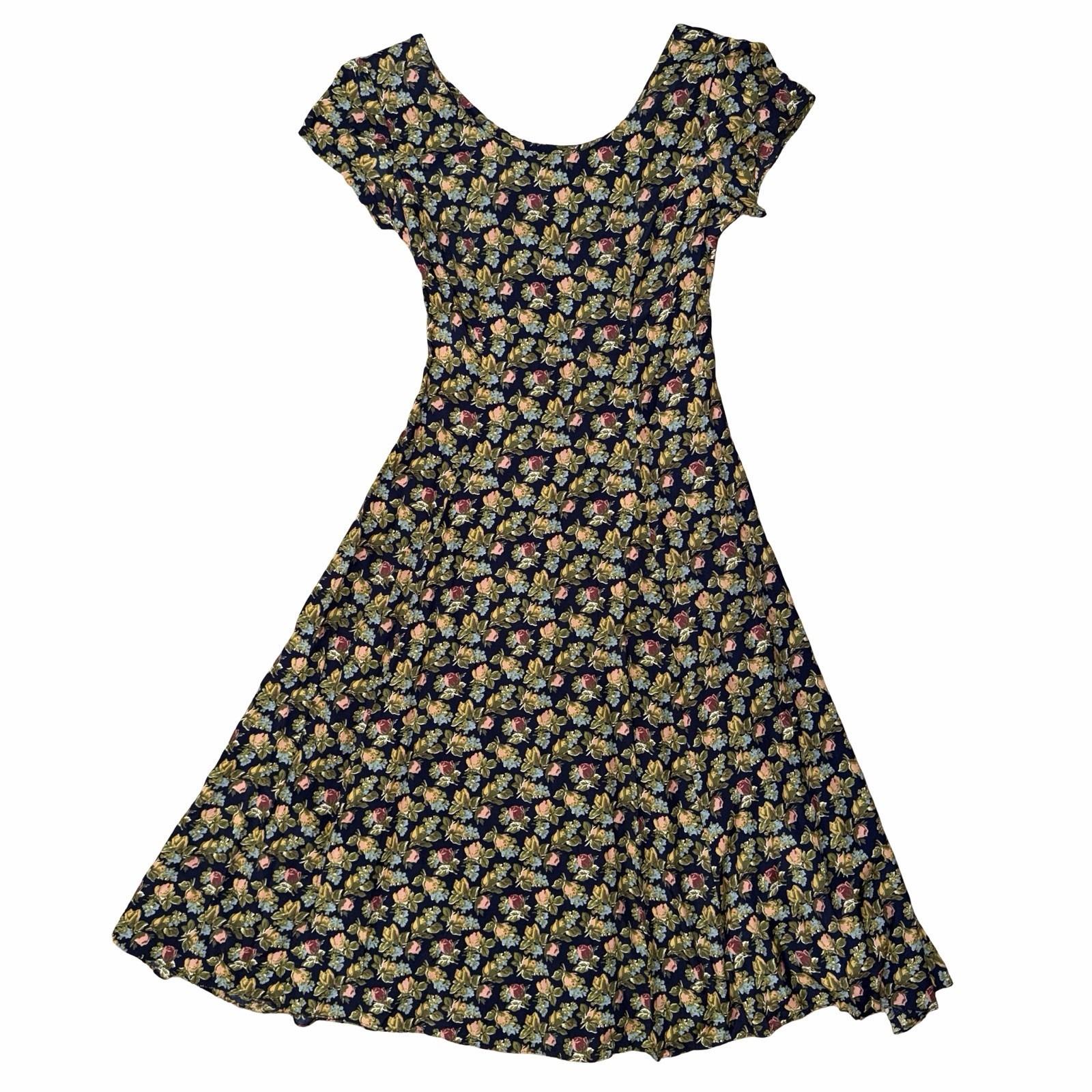navy blue dress for baby girl Thalia Babydoll Dress in 90's Daisy Black and White main image 0