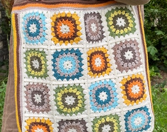 Crochet Granny Square Tote Bag: Colorful Knitted Shoulder Bag