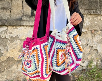 Colorful Crochet Granny Square Crossbody Bag: Bohemian Knitted Purse