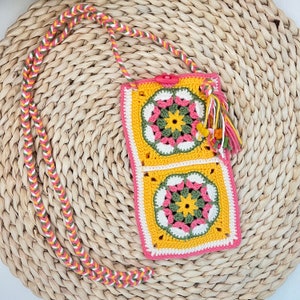 Women Crossbody Phone Bag, Crochet Phone Bag, Small Crossbody Bag, Crochet Cellphone Bag, Phone Purse, Bridesmaid Gift, Christmas Gift