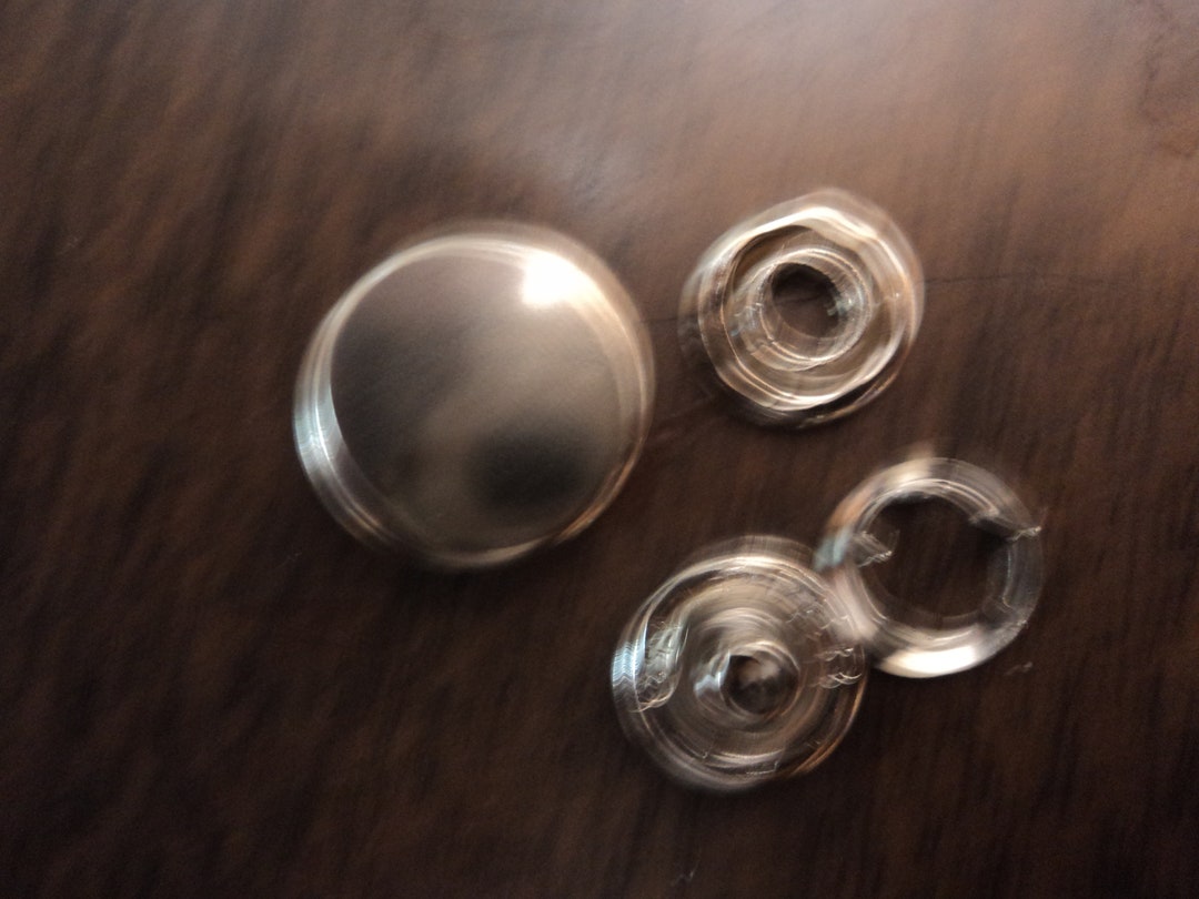 4 Partmetal Snap Fastenercap. 9/16 Cap Diameter. Silver. 1 Dozen