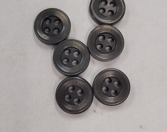 Buttons-4 hole, /16, 3/8