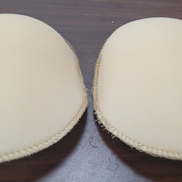 Oval Shoulder Pads-5/8" thick foam sold by the pair.             (#sp31)