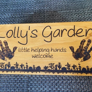 Garden Sign-Personalized Handprint