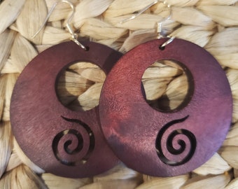 Pendientes colgantes de caracol en espiral, pendientes boho, pendientes colgantes de madera, joyería de madera hecha a mano, pendientes colgantes, pendientes de madera