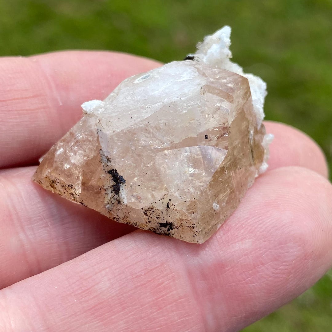 Teminated Teminated Topaz Crystal Yuno, Pakistan Approx 22.45 Grams - Etsy