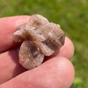 Pink Smithsonite specimen Tsumeb mine, Namibia 11.1 grams approx