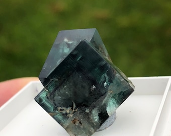 UK Gemmy Green Fluorite Eastgate 8.2 grams approx