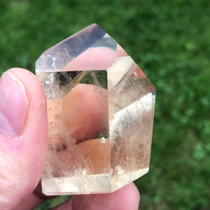 Polished and Facetted Citrine Point approx 78 grams image 4