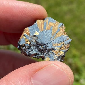 Rutile on Hematite specimen Brazil 9 grams approx