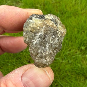 Naturlig gyllene dravit ca 30 gram Afghanistan