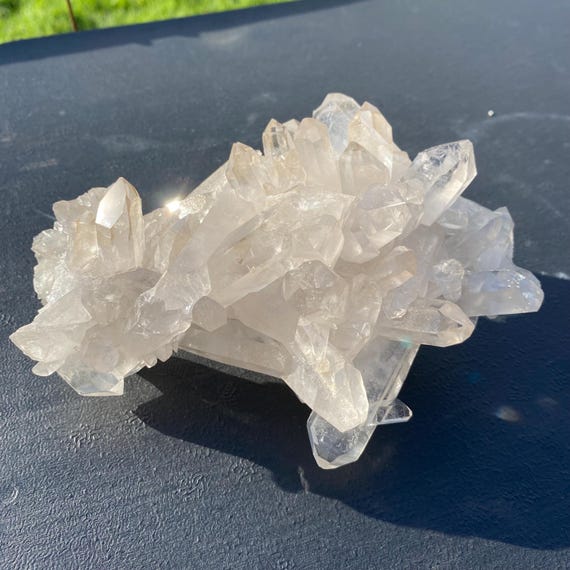 ブラジル、ディアマンティーナ鉱山産天然透明水晶クラスター 約665