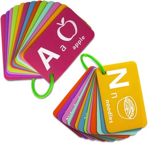 Alphabet Silicone abc flashcards pour les enfants tout-petits et les bébés. facile à laver et à désinfecter très durable. Cartes alphabétiques pour l’apprentissage précoce