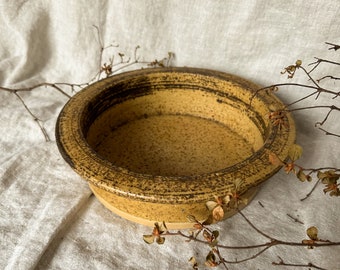 Vintage Pottery Bowl / vintage dog bowl / ceramic / pottery