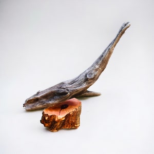 Rustic Driftwood Fish Sculpture: Coastal Nautical Decor