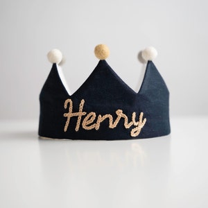 Corona ricamata a mano per compleanni di neonati e bambini / Ricordo personalizzato per il primo compleanno e occasioni speciali
