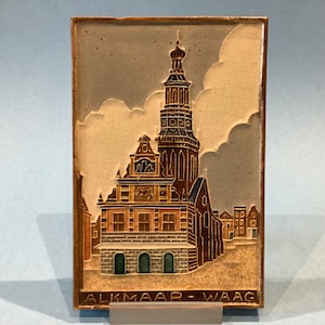 Azulejo Cloisonné de antes de la guerra de Westraven para la ciudad de Alkmaar-Waag