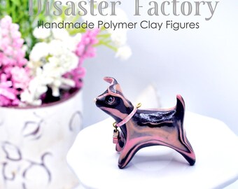 Handmade Polymer Clay Figurine: Vintage Cafe #6, Strawberry Mocha Latte