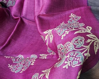 Mooie roze en grijze sari van Tussar-zijde met print