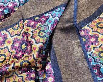 Prachtige kleurenmix met marineblauwe zari en pallu