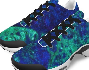 Mens sports shoes in cool and fresh design.