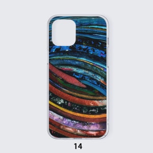Luxury phone cover for iPhone 14, in fun and fresh design.