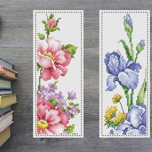 Marcador de páginas de flores de rosas e íris Gráfico de padrão de ponto cruz Gráfico de bordado de duas variações de cores PDF para impressão Download instantâneo