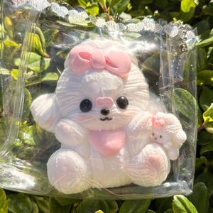 マルチーズの子犬タバのスクイーズおもちゃキーホルダー | 柔らかく