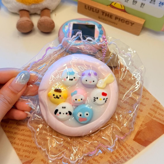 サンリオ シナモンロール キティ もちタバ スクイーズ キーチェーン