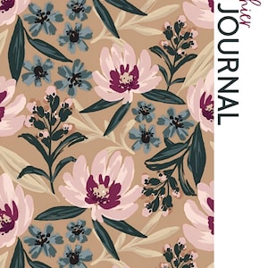Peut inclure: Un journal à motifs floraux sur fond beige. Le motif présente de grandes fleurs roses et violettes, de petites fleurs bleues et des feuilles vert foncé. Le texte "Cahier JOURNAL" est imprimé verticalement à droite, avec les années 2026 et 2027 en bas.