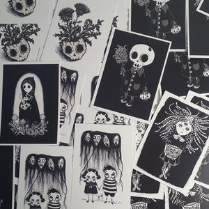 Conjunto de cartas, postcard, postal card print A6 Halloween para regalar, decorar, obsequiar, día de los muertos, ilustración miedo terror