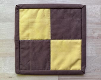 Oversized Check Mug Rug | Cappuccino