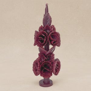 Vela de cera escamada hecha a mano por artesanos de México / Velas decorativas