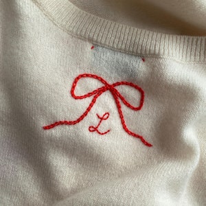 Personalized Embroidered Cashmere Sweater – Custom Ribbon & Initial | Hand-Stitched Pullover