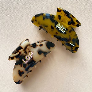 Personalized Tortoise Shell Claw Clip: Monogrammed Acrylic Hair Clip