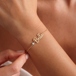 Pulsera personalizada de oro y plata con piedra de nacimiento y nombre personalizado, joyería hecha a mano, regalo de cumpleaños para ella, regalo para el Día de la Madre, pulsera con nombre