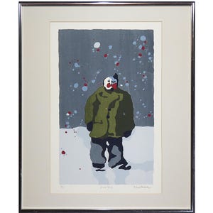 Könnte beinhalten: Ein farbenfroher Druck einer Person in einem grünen Mantel, die in einer schneebedeckten Landschaft steht. Der Hintergrund ist dunkelblau mit weißen und roten Punkten. Der Druck ist mit "Ich hatte Hunger" betitelt.