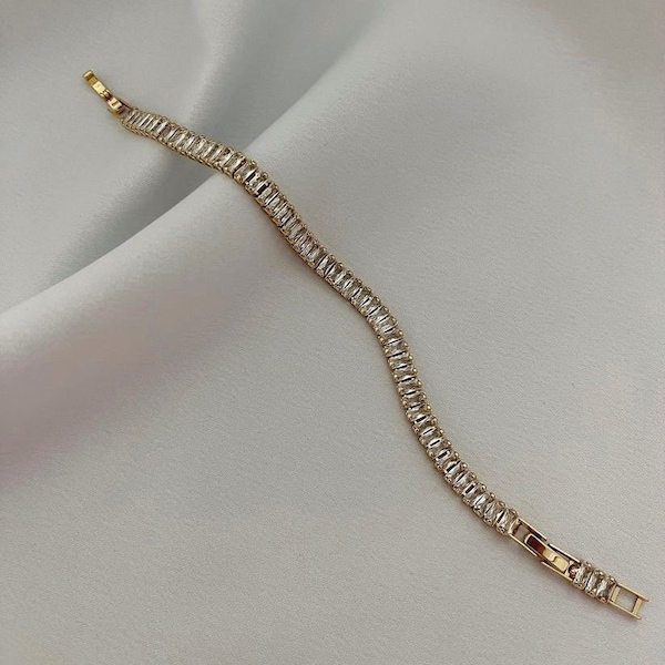 Helen Gold Diamond Tennis Bracelet