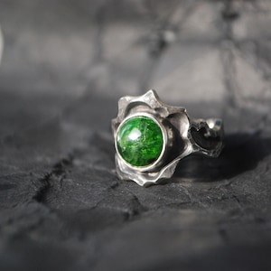 Artisan Green chrome diopside ring OOAK. Nature inspired silver ring 8 size sun green stone ring. image 1