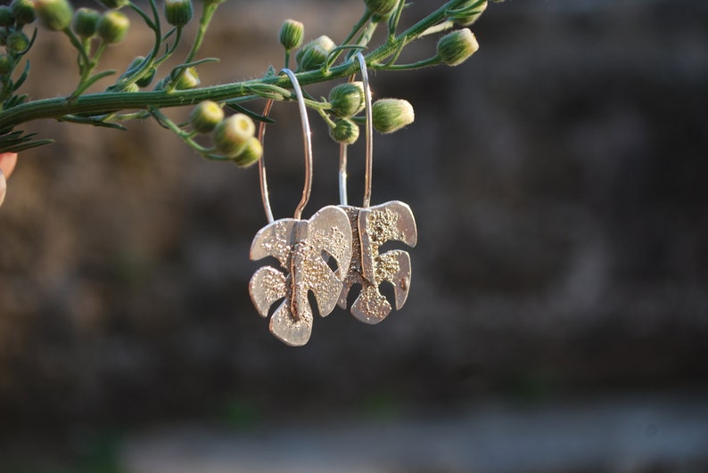 Handmade silver monstera earrings, tropical jewelry silversmith vacation earrings sterling silver. image 8