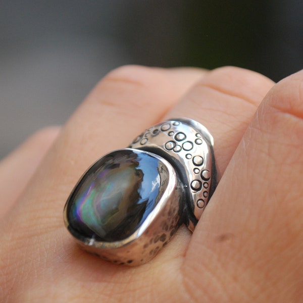 Large Black Mother of pearl ring. Mens pinky ring. Silver bold brutalist ring . OOAK size 7.5 Father day gift.